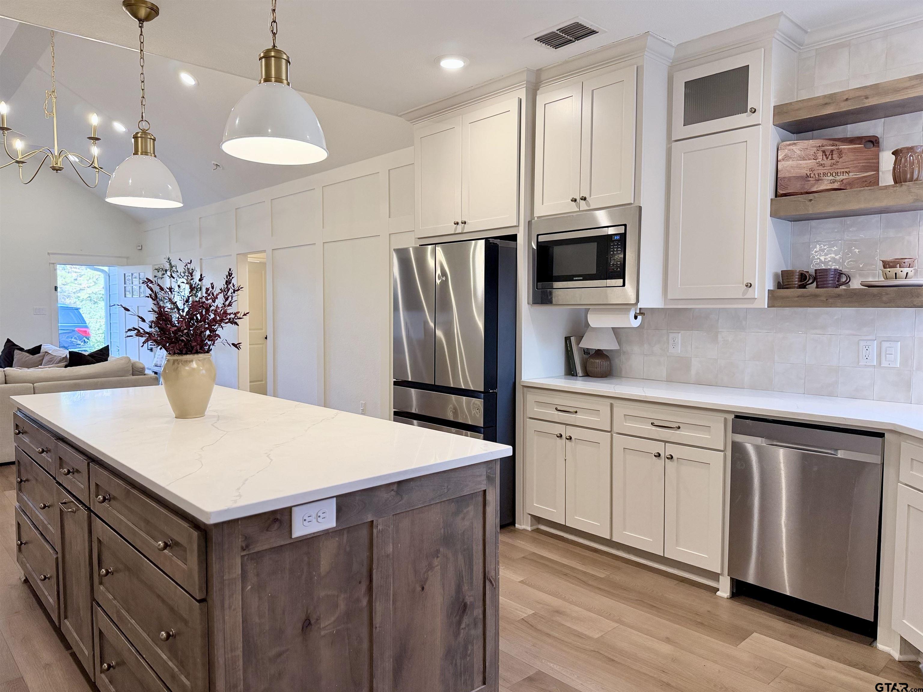 413 Dallas Street Winona, TX 75792 - Photo 15 of 33