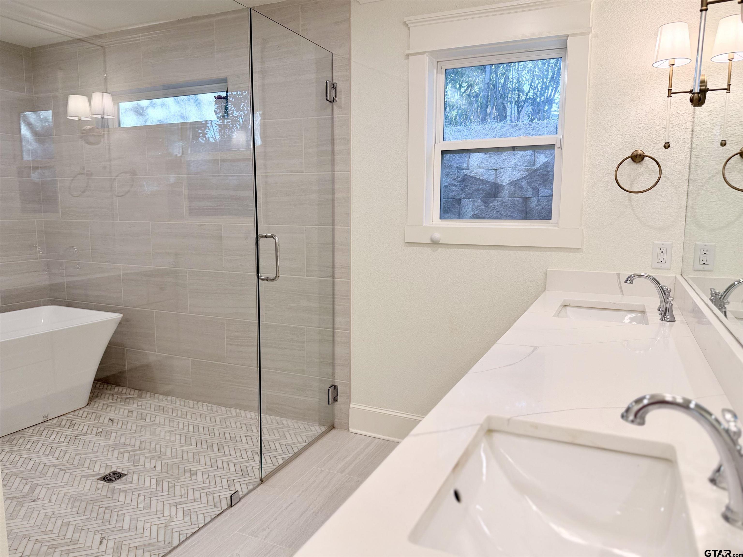 413 Dallas Street Winona, TX 75792 - Photo 19 of 33