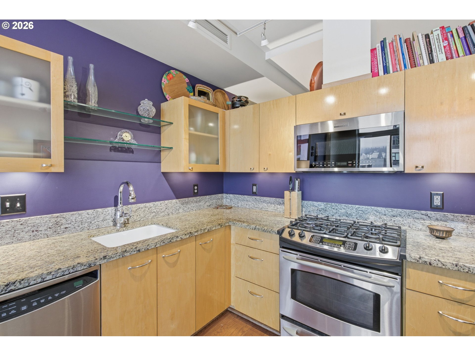 1221 Southwest 10th Avenue, Unit 908 Portland, OR 97205 - Photo 32 of 48