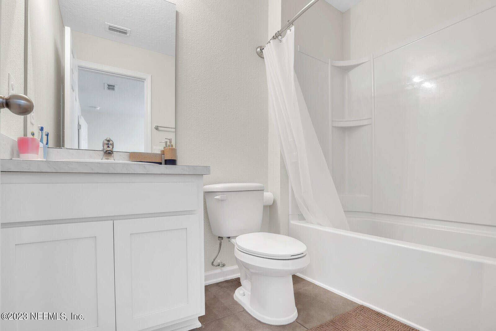 86848 Mainline Road Yulee, FL 32097 - Photo 12 of 16 08_0H3A1393_mls