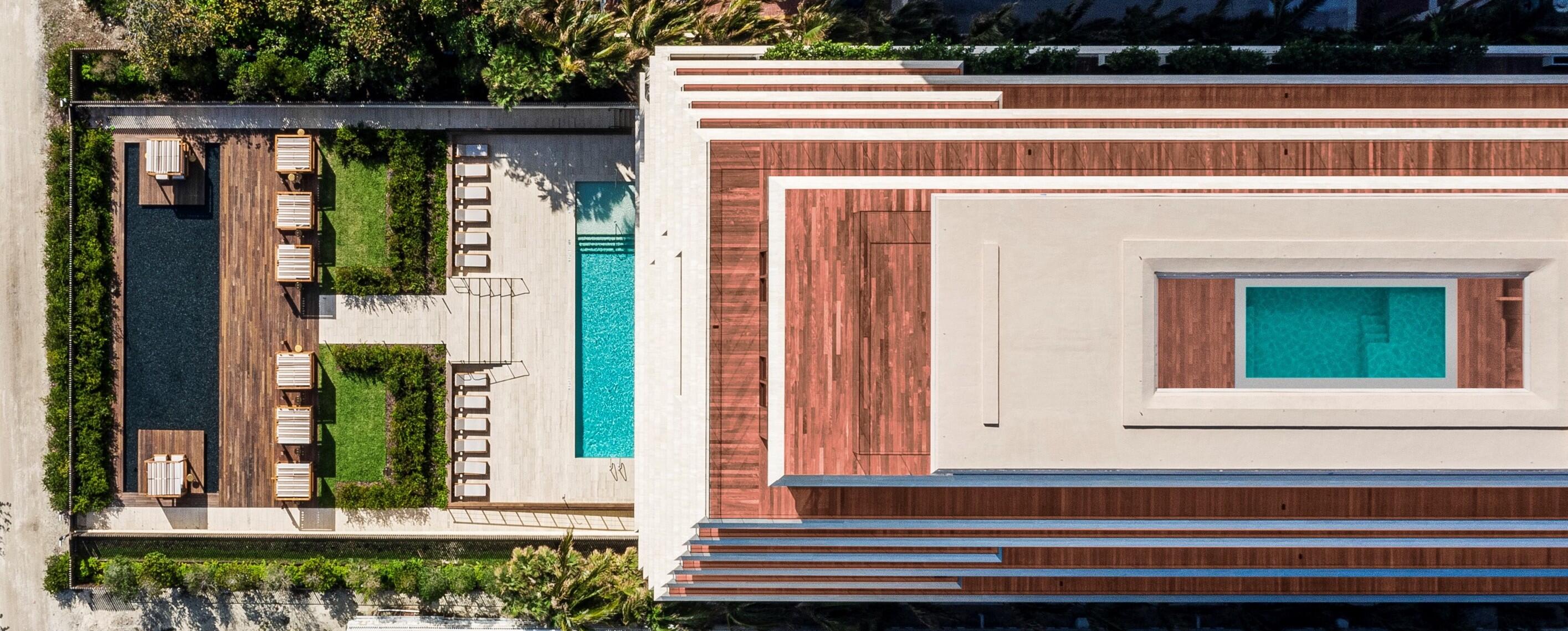 8955 Collins Avenue, Unit LPH Surfside, FL 33154 - Photo 39 of 40 a view of a house front with window