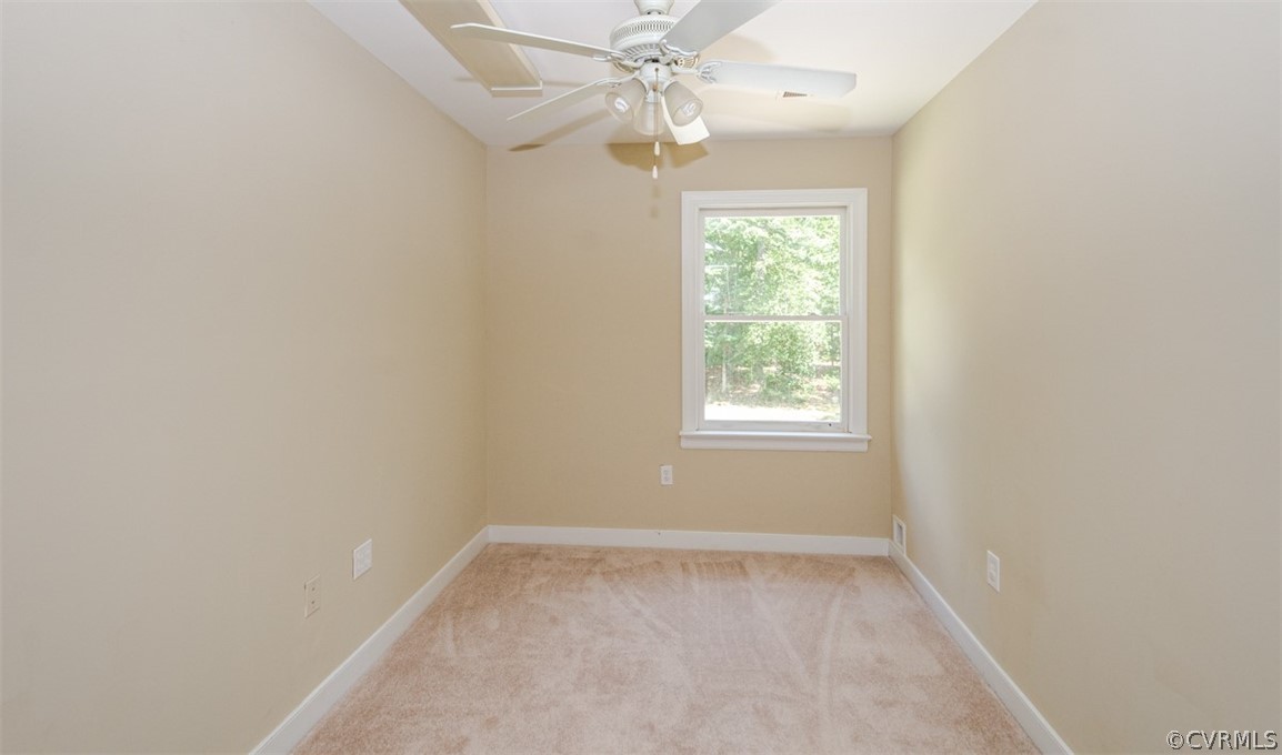 4259 Range Road Mechanicsville, VA 23111 - Photo 42 of 50 Additional space in apartment over garage