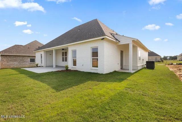 $349,900 | 488 Aurora Circle, Canton, MS 39046