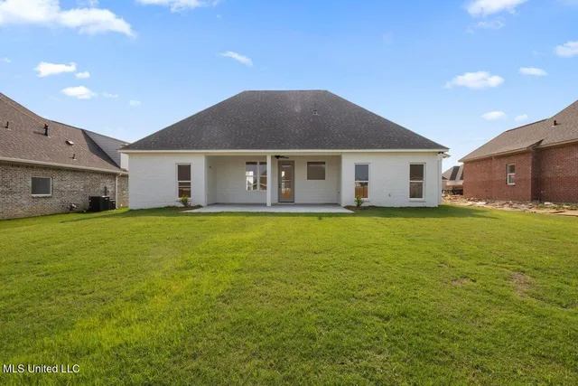 $349,900 | 488 Aurora Circle, Canton, MS 39046