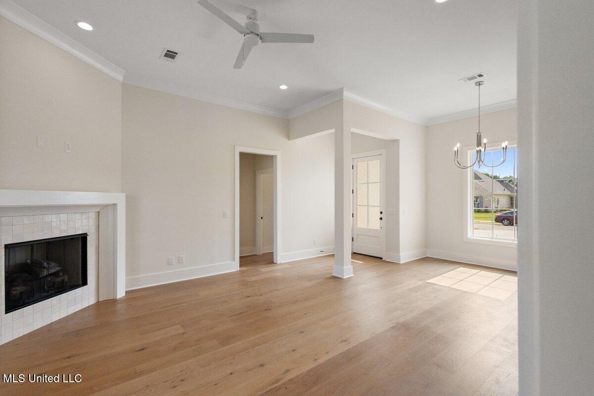 488 Aurora Circle Canton, MS 39046 - Photo 6 of 40 3HTP7139