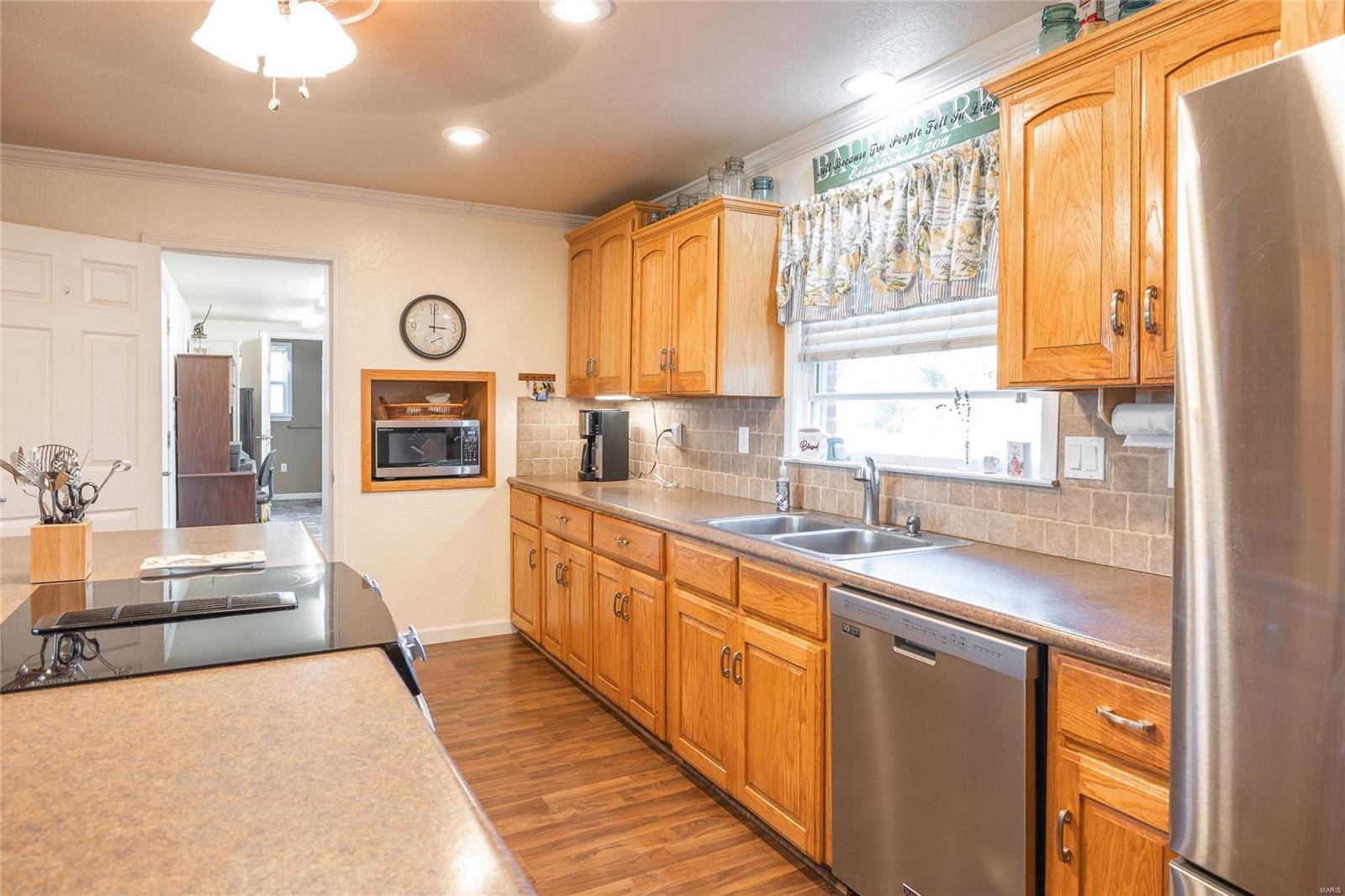 85 Eikermann Road Bourbon, MO 65441 - Photo 9 of 28