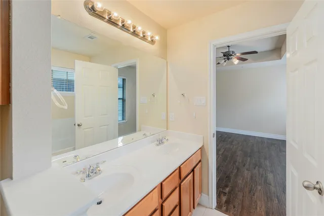 $289,000 | 14815 Avery Ranch Boulevard, Unit 13F 1302, Austin, TX 78717