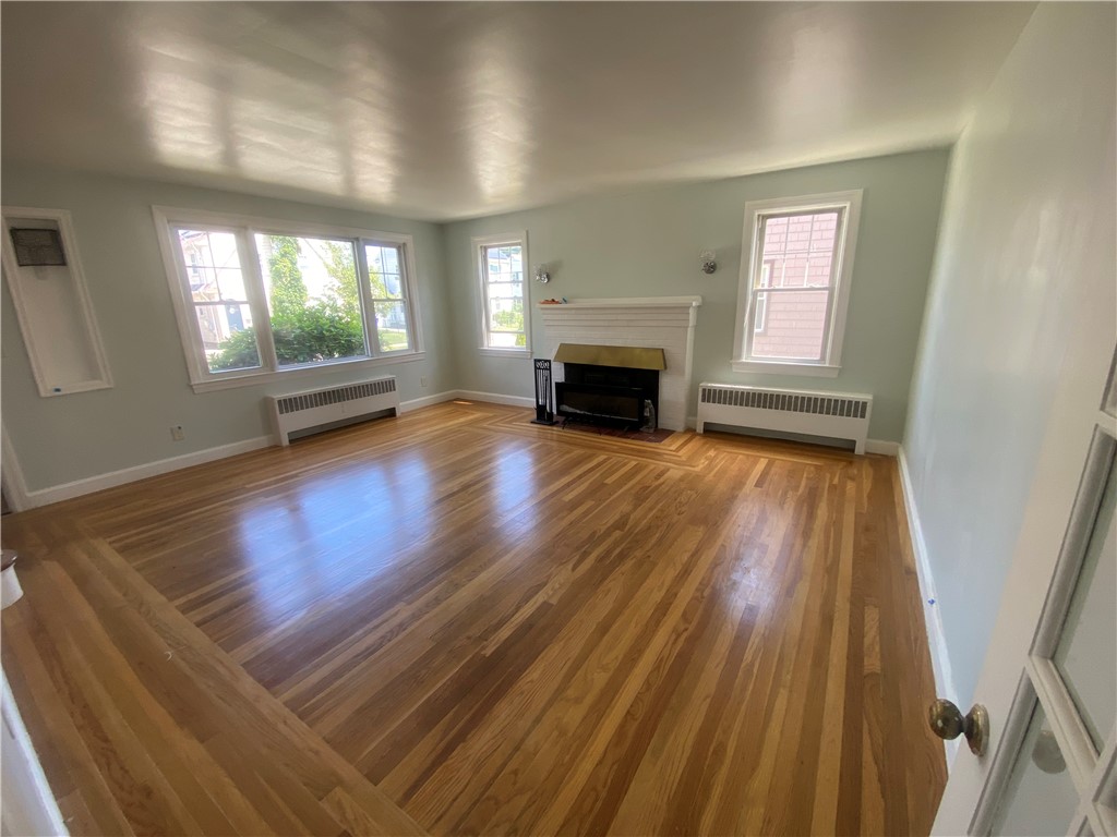 40 Amherst Avenue Pawtucket, RI 02860 - Photo 10 of 26