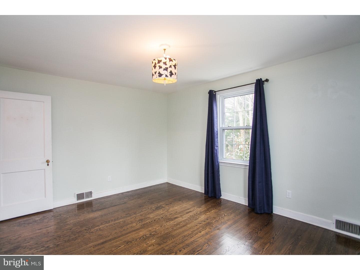 246 Lenox Road Havertown, PA 19083 - Photo 12 of 25