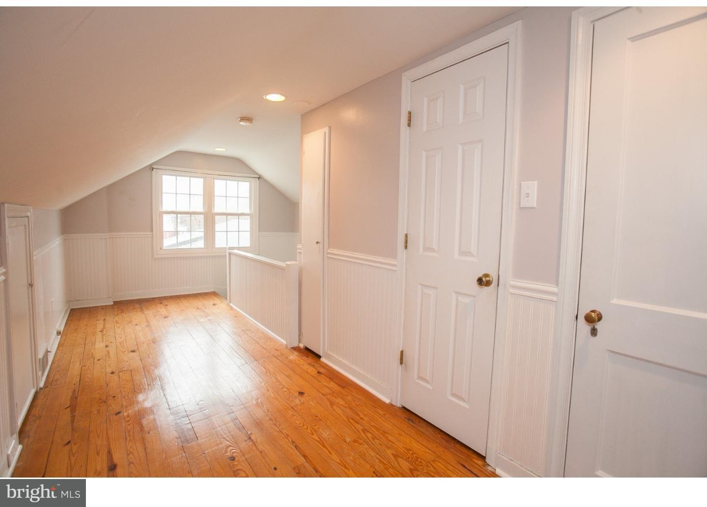 246 Lenox Road Havertown, PA 19083 - Photo 14 of 25 Hallway