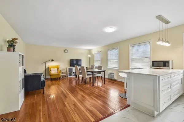 $2,700 | 176 Millburn Avenue, Unit 1029, Millburn, NJ 07041