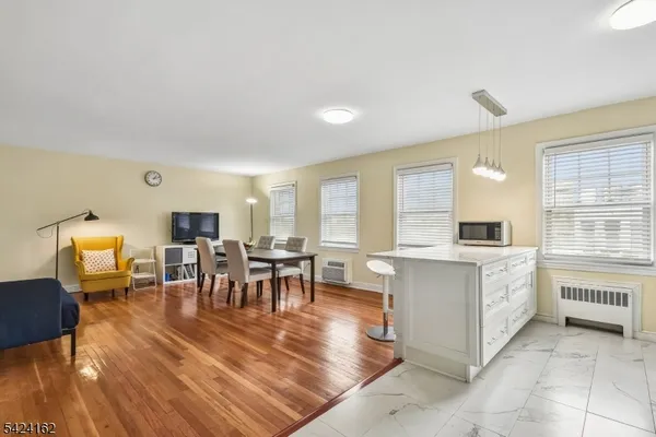 $2,700 | 176 Millburn Avenue, Unit 1029, Millburn, NJ 07041