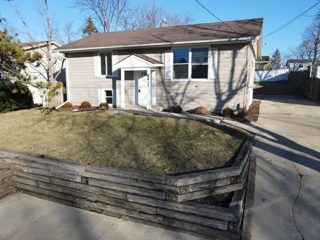 $335,000 | 6617 236th Avenue, Paddock Lake, WI 53168