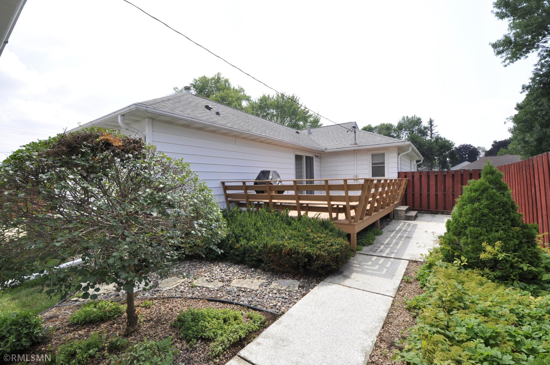 1404 14th Avenue Northwest Rochester, MN 55901 - Photo 27 of 35 Gallery Image 27