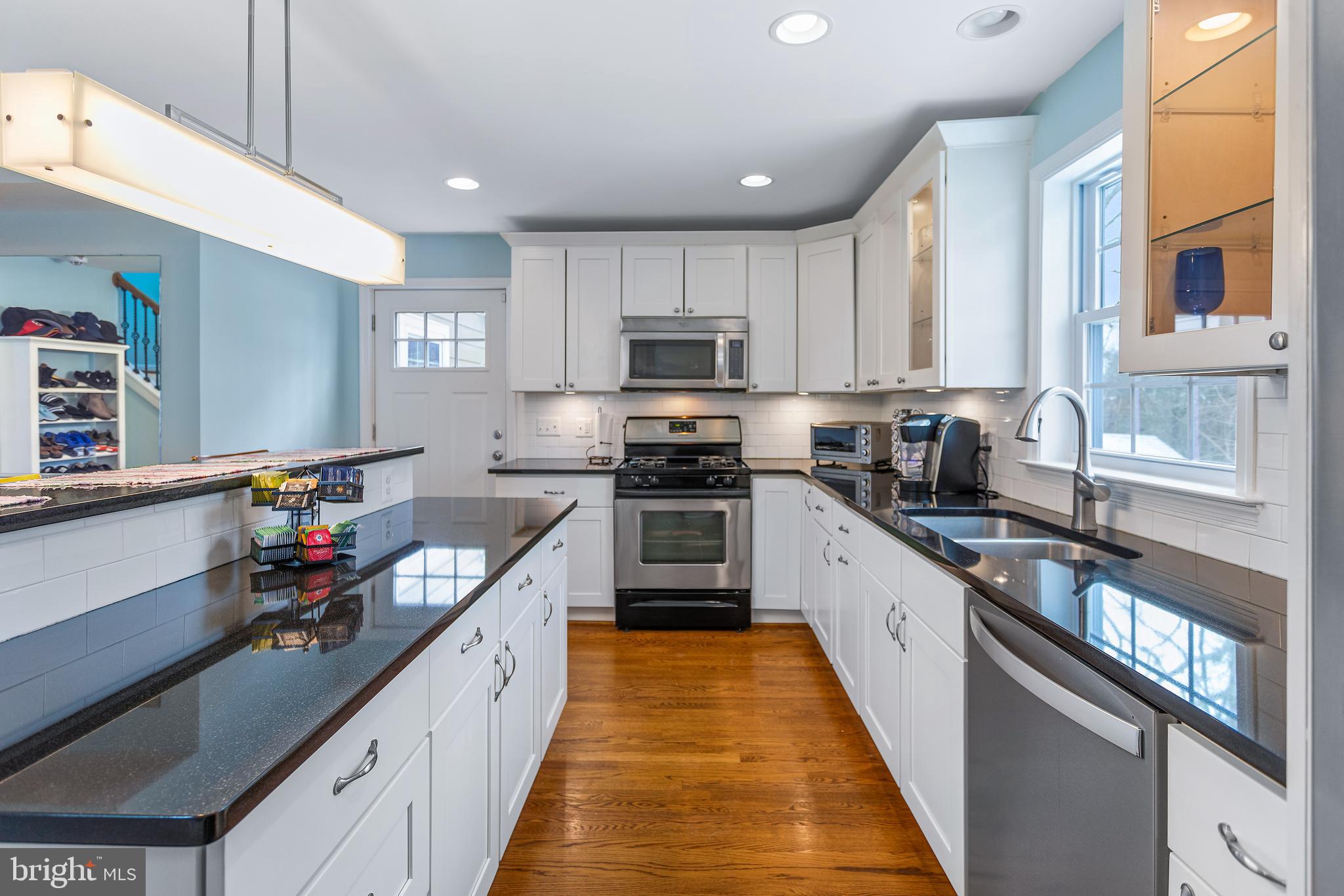 12300 Dewey Road Silver Spring, MD 20906 - Photo 11 of 53