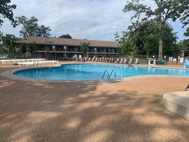 2400 Geneva Street, Unit 1001 Delavan, WI 53115 - Photo 28 of 34 Pool4