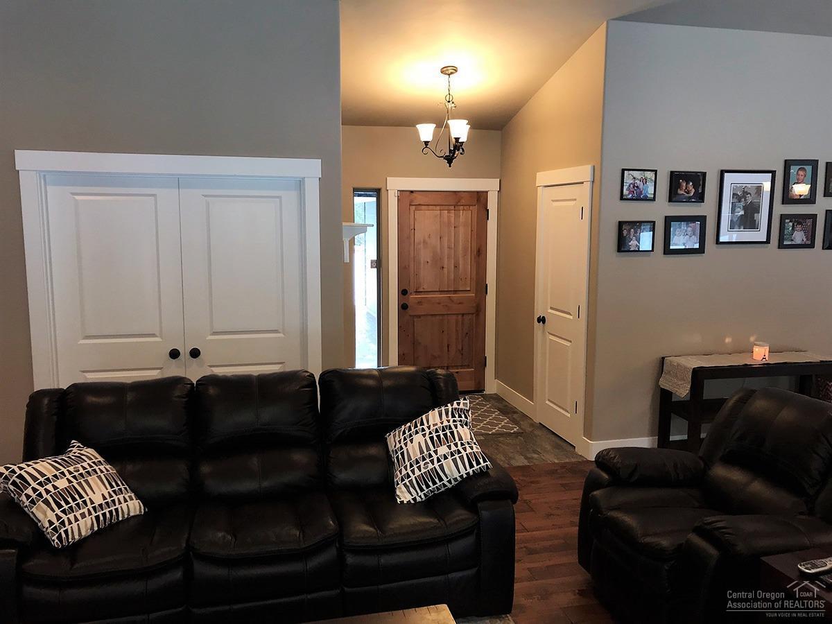 16923 Indio Road Bend, OR 97707 - Photo 15 of 25 Gallery Image 15