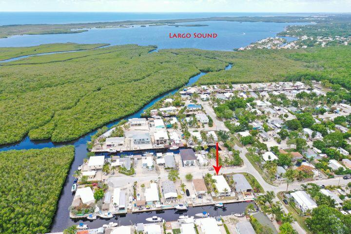 314 Loeb Avenue Key Largo, FL 33037 - Photo 26 of 28 a view of a city