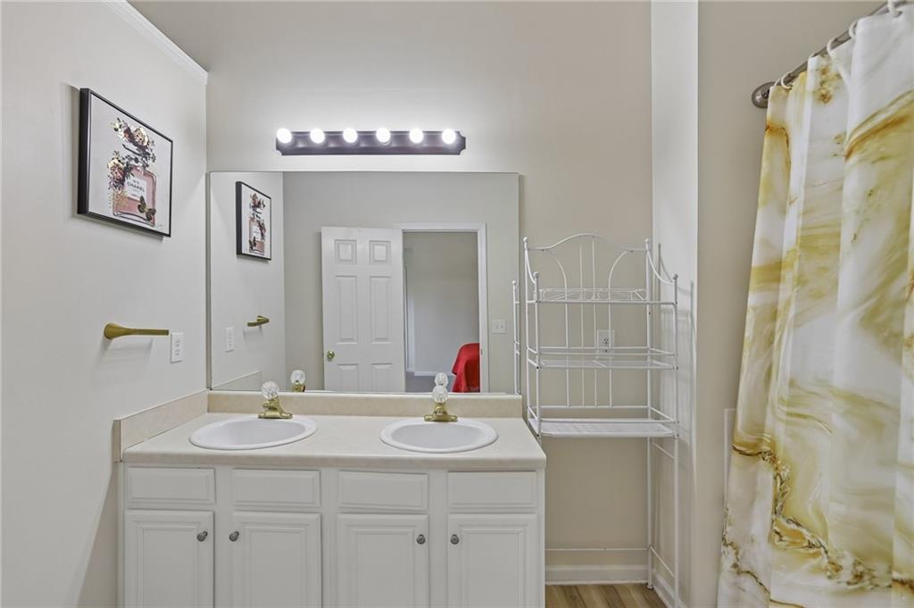 1586 Rice Square Lithonia, GA 30058 - Photo 9 of 24