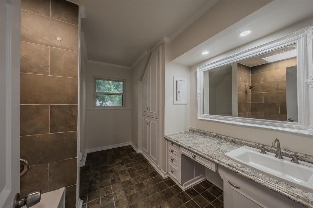 7341 Normandy Road Fort Worth, TX 76112 - Photo 28 of 40