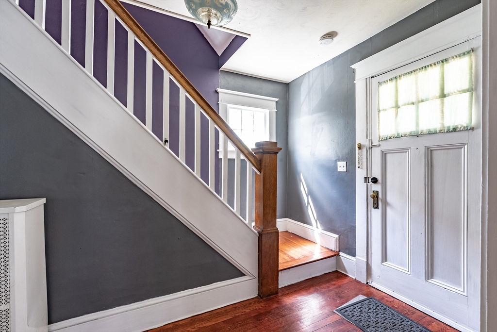 23 Belvidere Street Springfield, MA 01108 - Photo 3 of 15