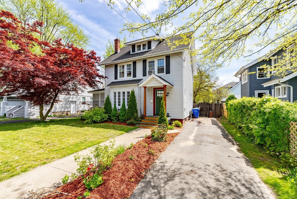 23 Belvidere Street Springfield, MA 01108 - Photo 8 of 15