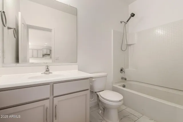 a view of an entrance of the house