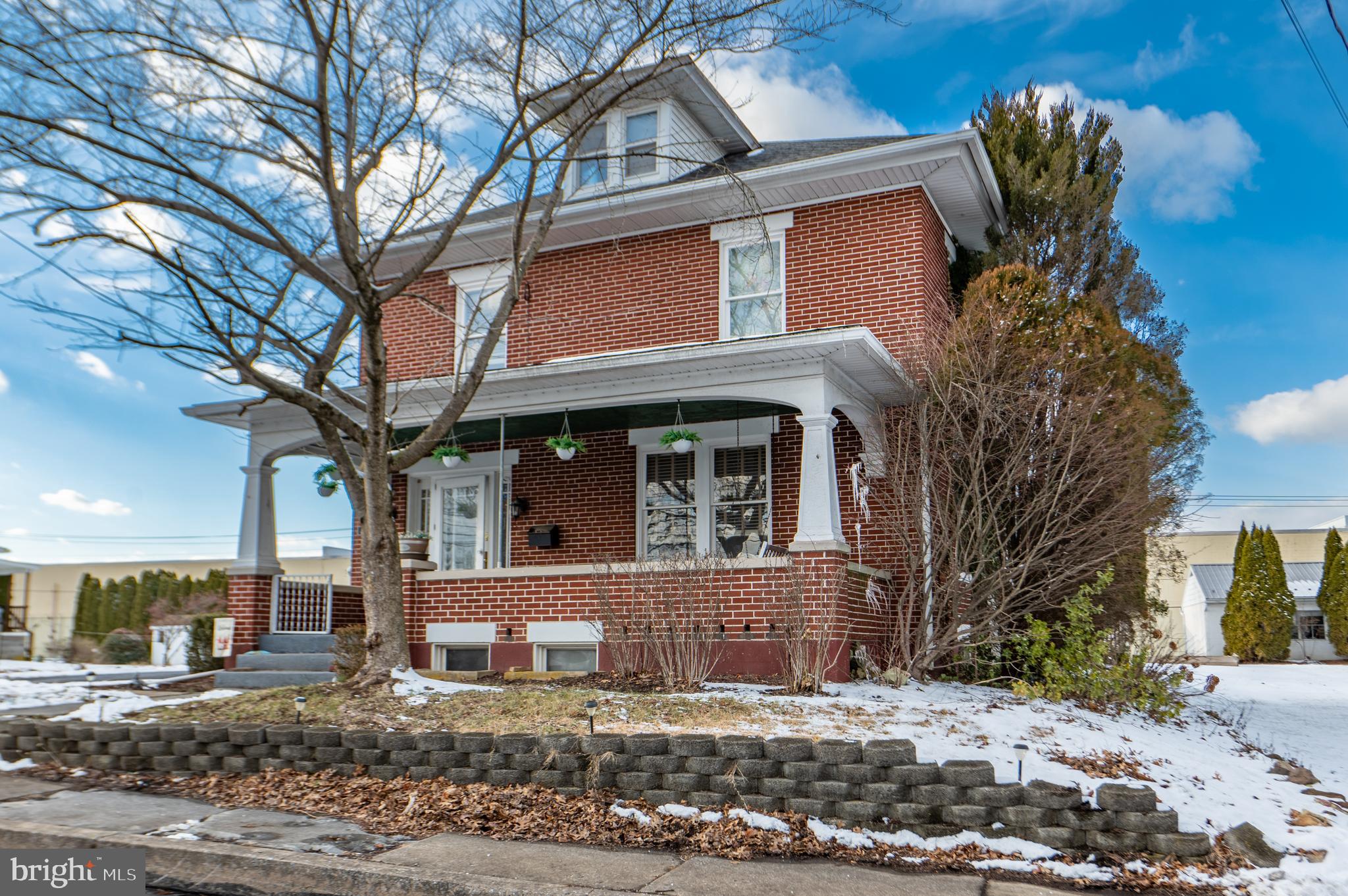 455 East Derry Road Hershey, PA 17033 - Photo 2 of 28 Front