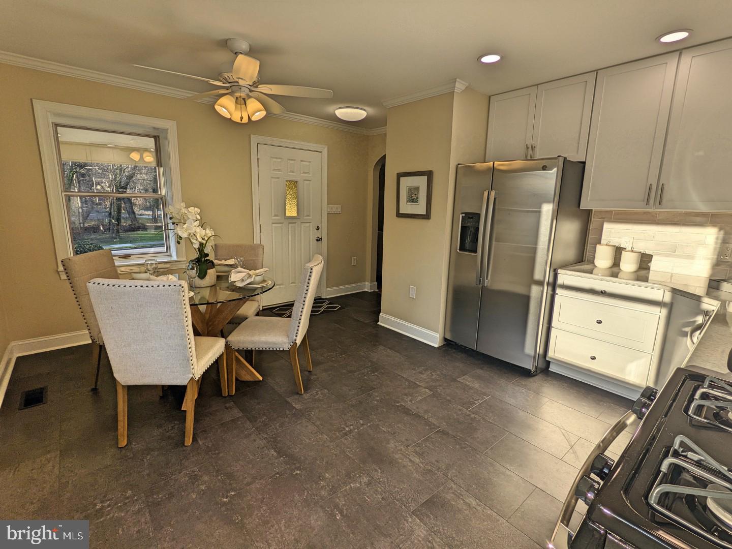 97 Powell Road Springfield, PA 19064 - Photo 11 of 28 Kitchen