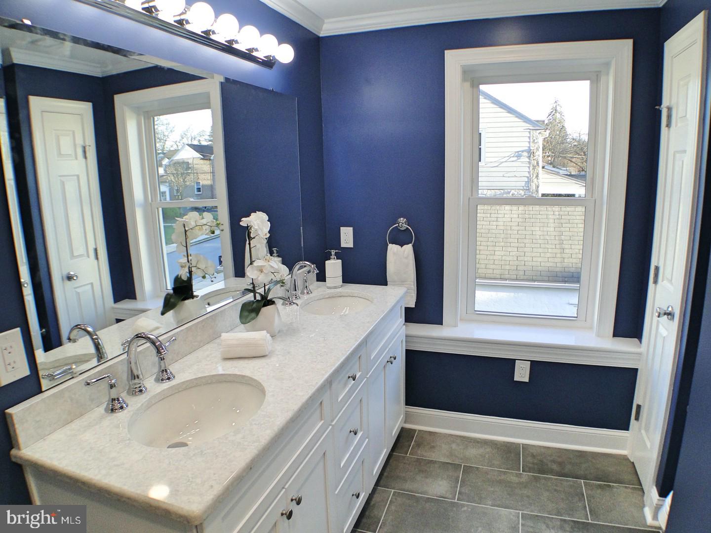 97 Powell Road Springfield, PA 19064 - Photo 20 of 28 Primary bathroom with double sinks