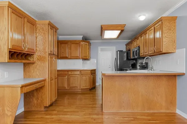 $425,000 | 11308 North Holly Street, Kansas City, MO 64155