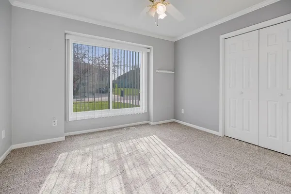$425,000 | 11308 North Holly Street, Kansas City, MO 64155