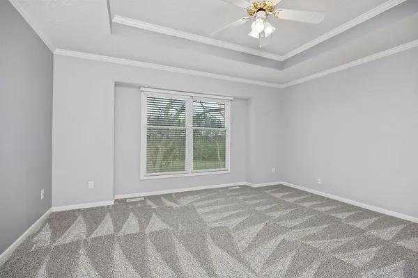 $425,000 | 11308 North Holly Street, Kansas City, MO 64155