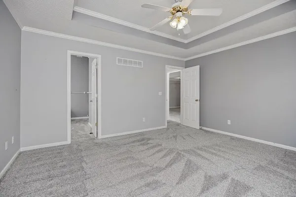 $425,000 | 11308 North Holly Street, Kansas City, MO 64155