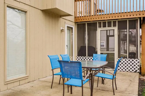 $425,000 | 11308 North Holly Street, Kansas City, MO 64155