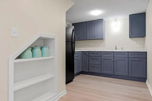 $425,000 | 11308 North Holly Street, Kansas City, MO 64155