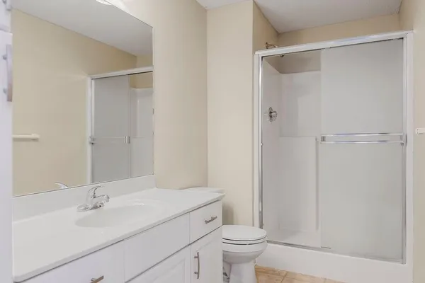 $425,000 | 11308 North Holly Street, Kansas City, MO 64155