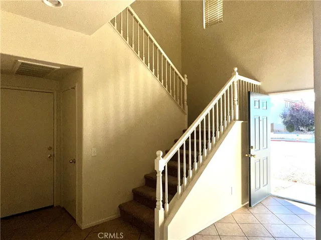 $2,590 | 14530 Phoenix Street, Victorville, CA 92394