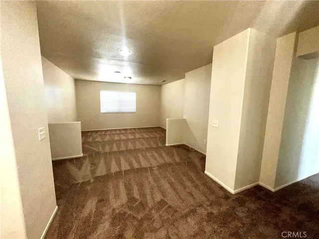 $2,590 | 14530 Phoenix Street, Victorville, CA 92394