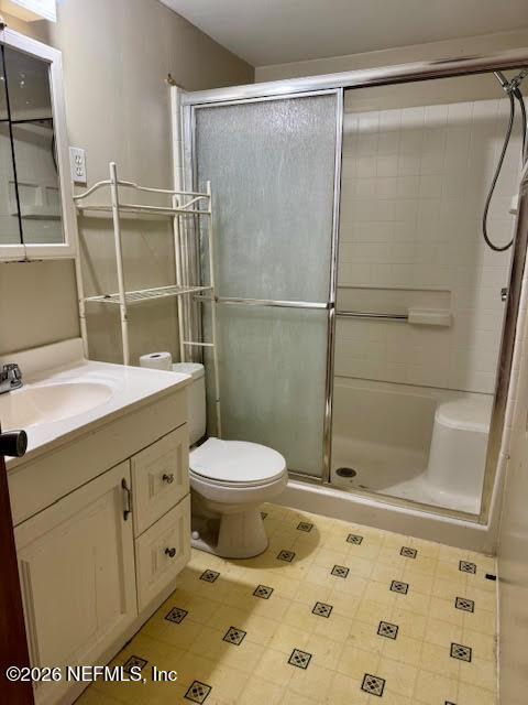 747 Cole Road West Jacksonville, FL 32218 - Photo 16 of 23 Hall Bathroom