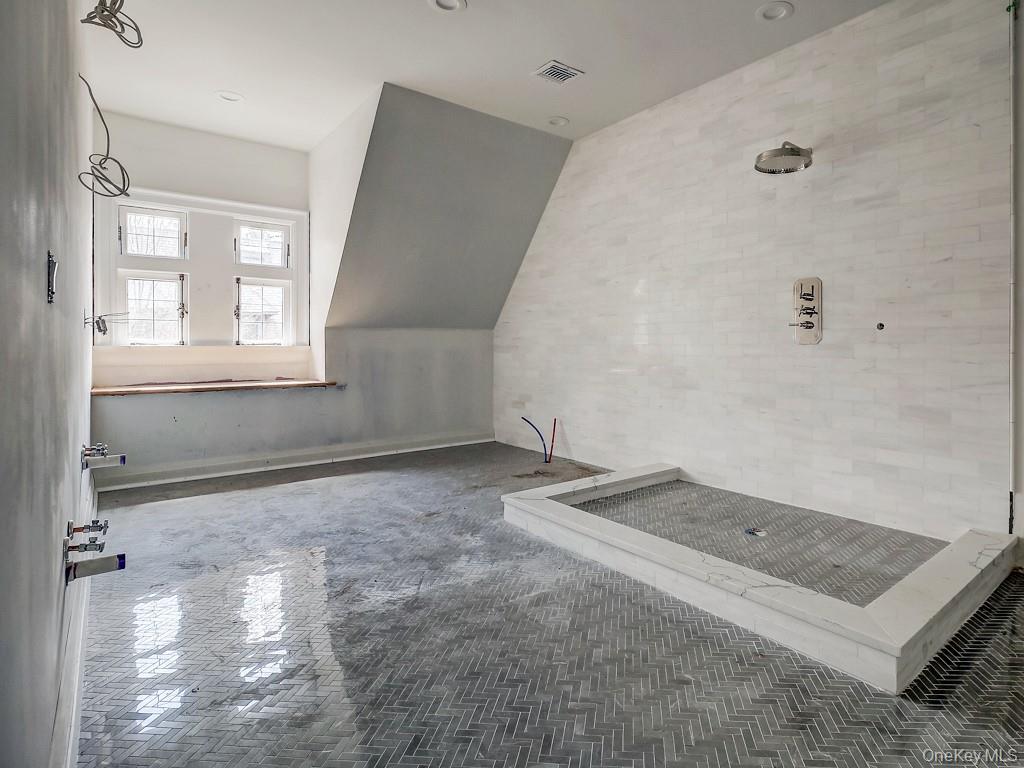 76 Summit Road Tuxedo Park, NY 10987 - Photo 28 of 37