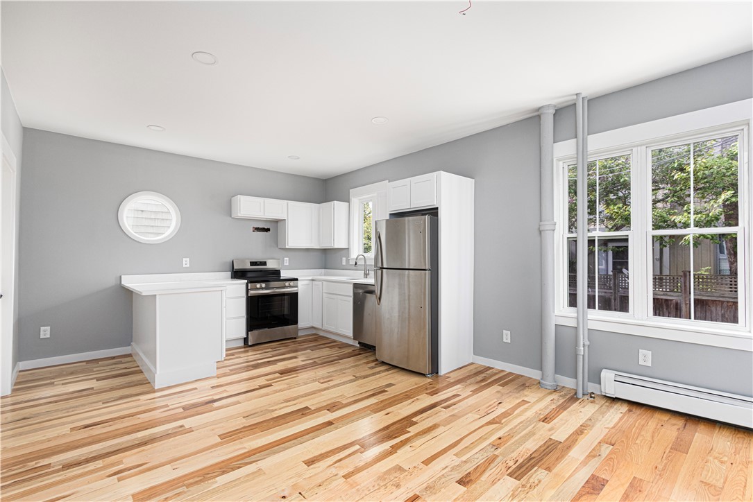 427 Spring Street, Unit 1 Newport, RI 02840 - Photo 4 of 15