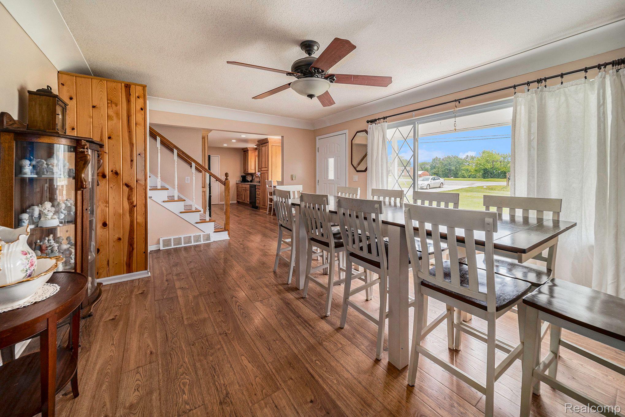 6356 Calkins Road Flint, MI 48532 - Photo 4 of 26 Gallery Image 4