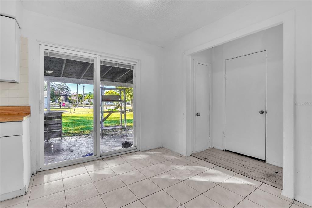 4492 Calendula Drive Orlando, FL 32839 - Photo 10 of 33