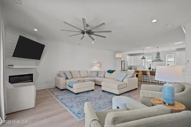 $24,000 | 1622 Swordfish Lane, Unit 1, Carolina Beach, NC 28428