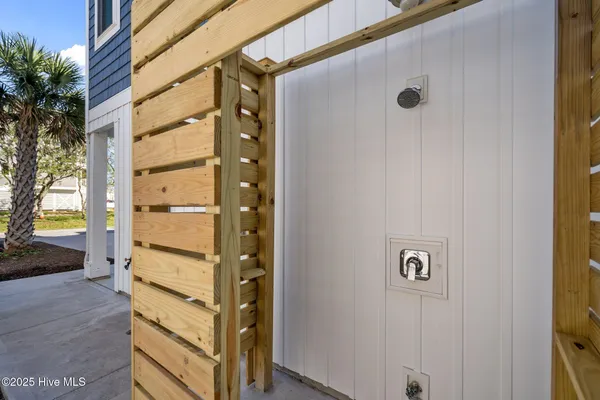 $24,000 | 1622 Swordfish Lane, Unit 1, Carolina Beach, NC 28428