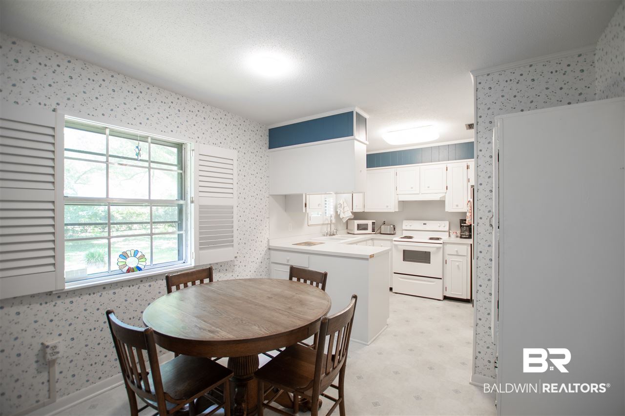 413 West Berry Avenue Foley, AL 36535 - Photo 11 of 32