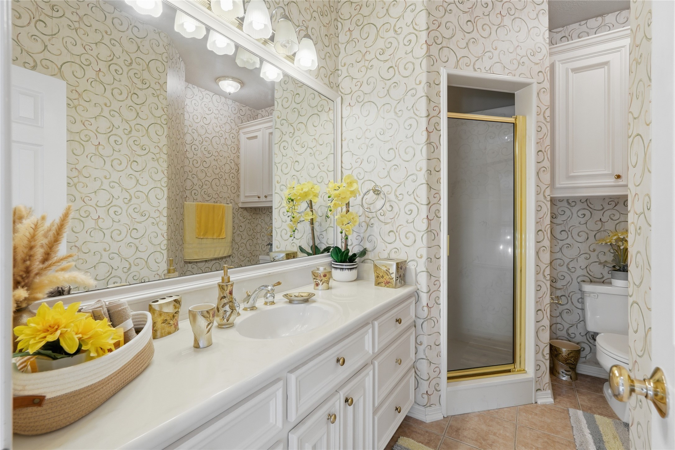 55 Monterrey Road East Montgomery, TX 77356 - Photo 36 of 50 Bright and inviting