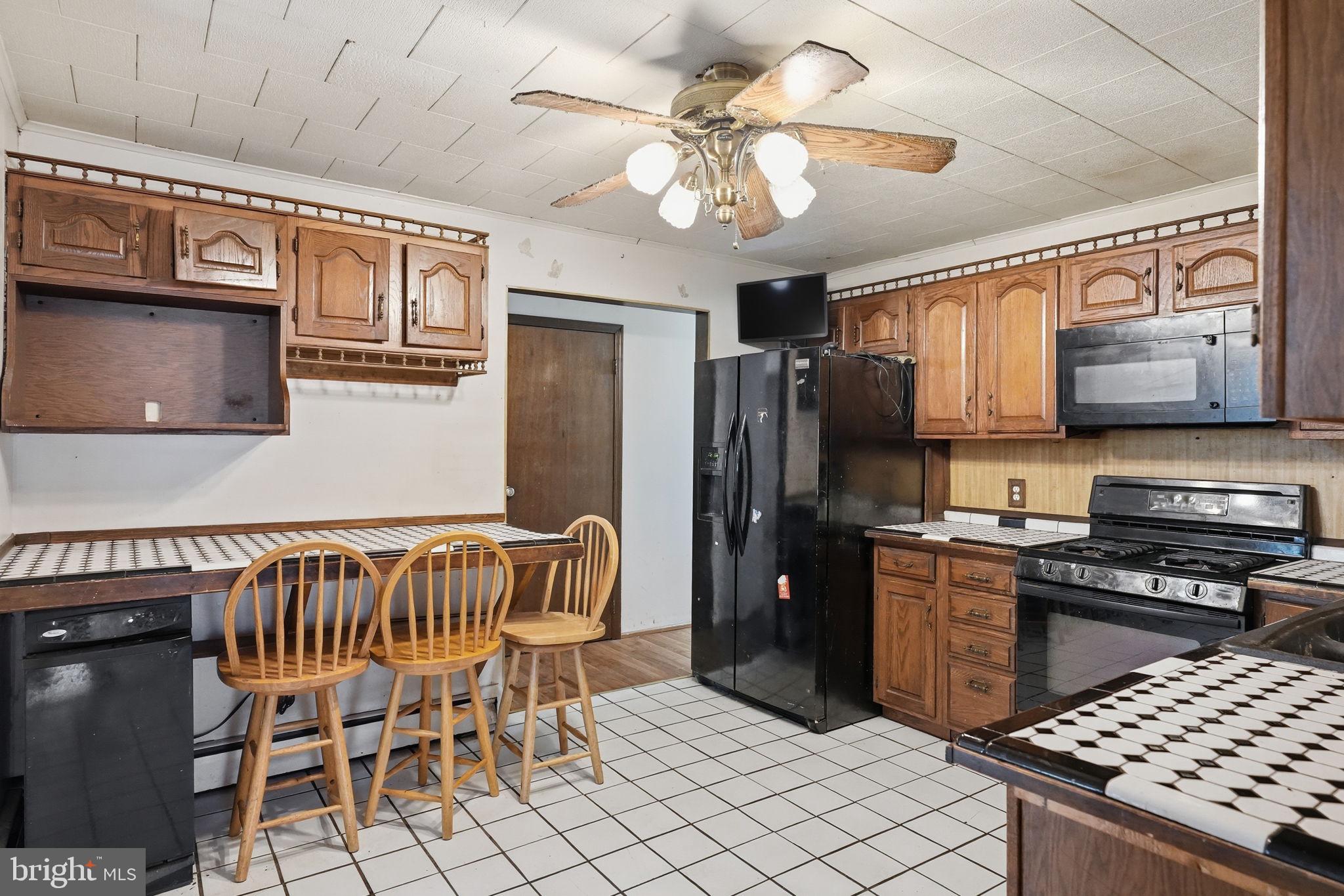 66 Back Road Barnesville, PA 18214 - Photo 15 of 59