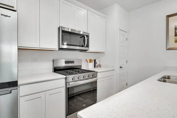 $381,990 | 2249 Barbera Drive, Oswego, IL 60543